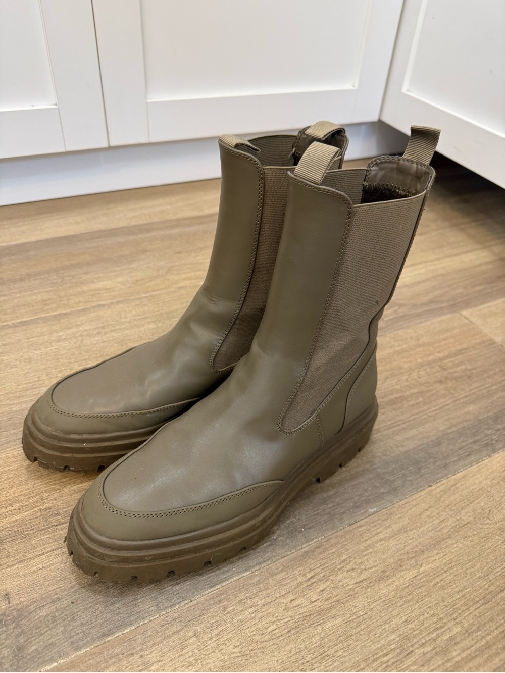 Zara Olive Green Platform Chelsea Boots